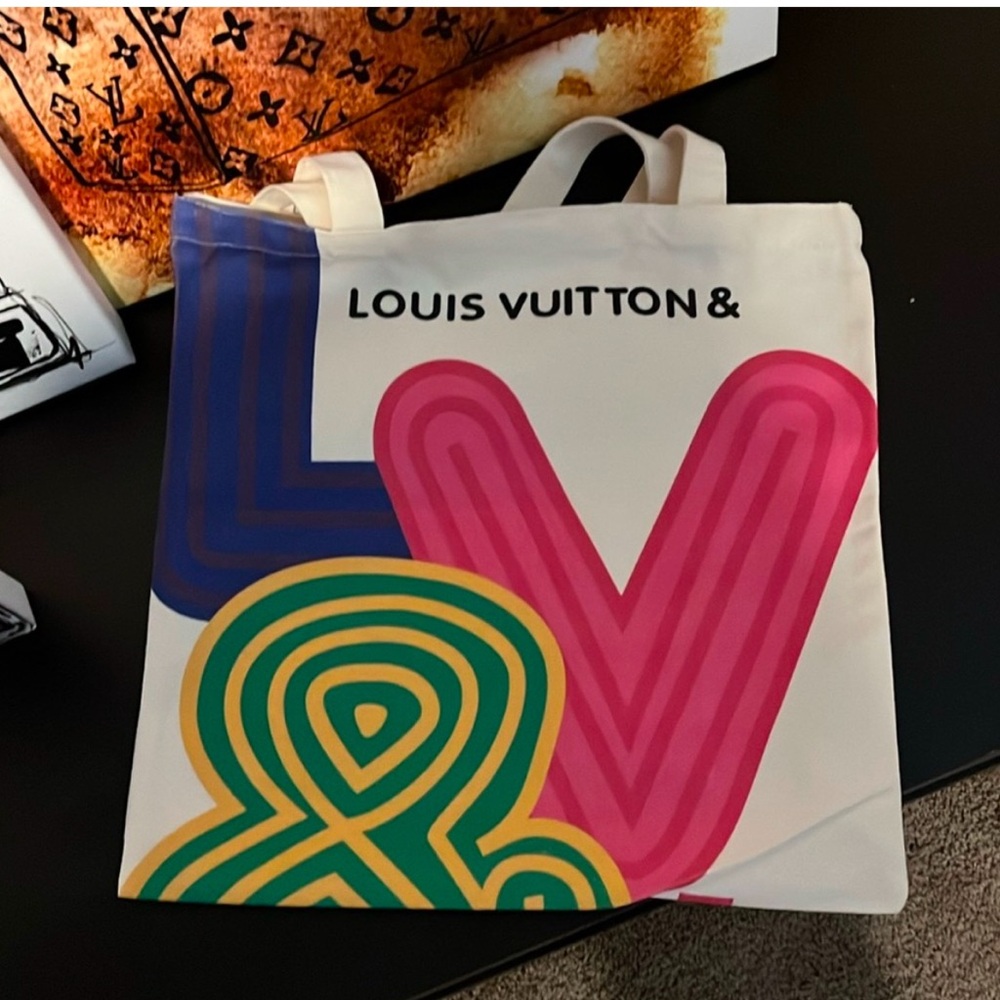 Rare LV Tote-bag NWOT Japan 2020 Exhibition Exclusive - Picture 2 of 11
